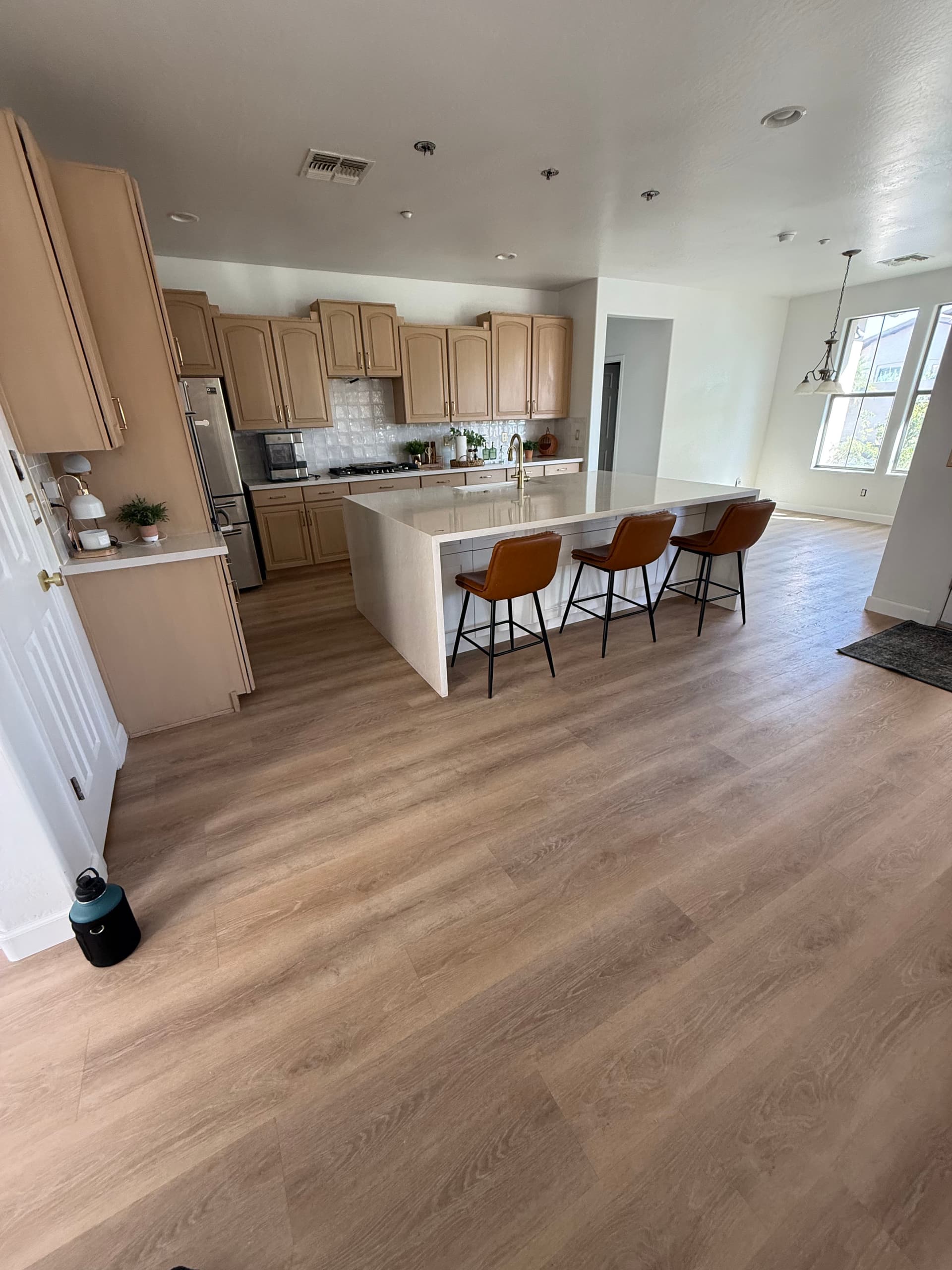 Gallery photos for 3 Pendant Lights Installed Over a Kitchen Island: Image #1