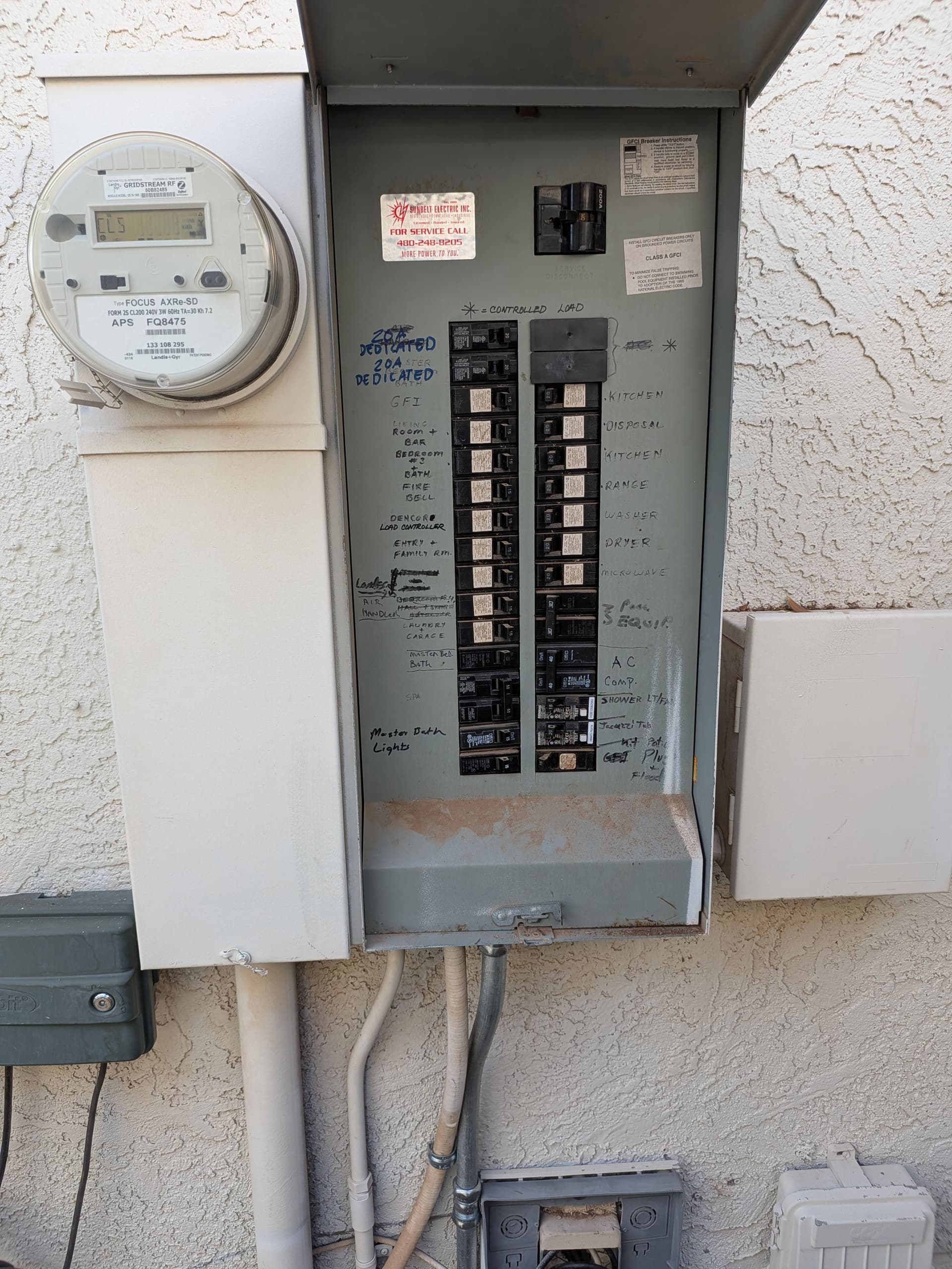 Gallery photos for 225A Solar Ready Eaton Panel Upgrade - Old Box Gone for Good: Image #4